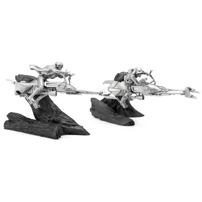 LE Speeder Bike Chase Diorama